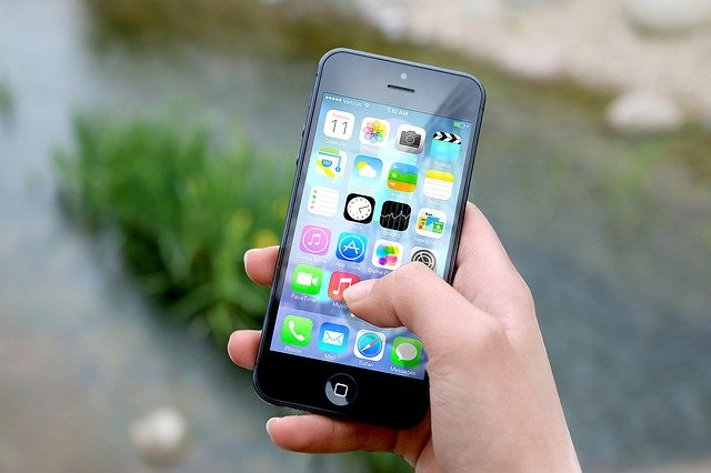 jak udostępnić internet iphone