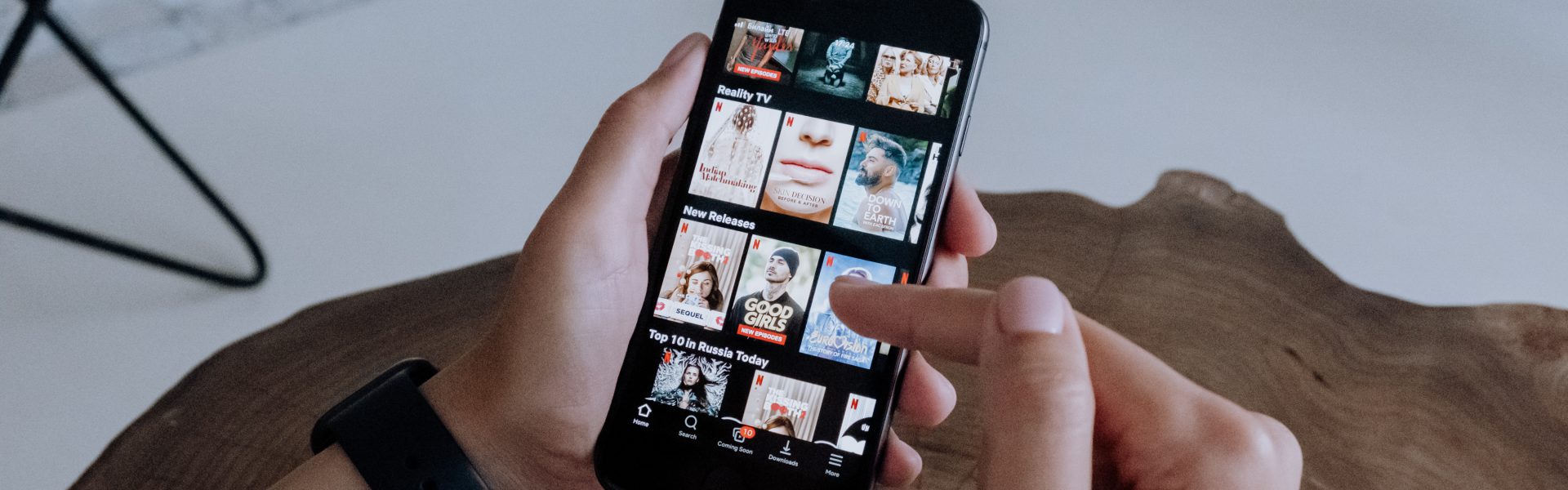 jak pobrac film z netflixa