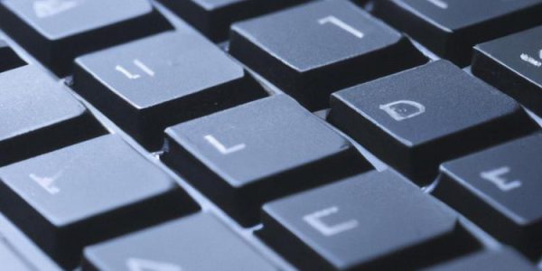 Do czego służy skrót ctrl f5 na komputerze?