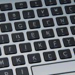 Do czego służy skrót ctrl h na komputerze?