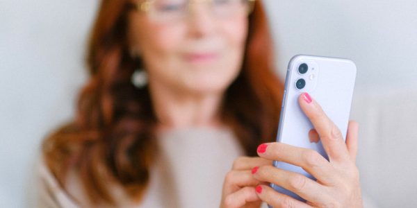 jak sprawdzić do kogo należy numer telefonu