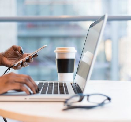 jak podłączyć Internet z telefonu do komputera